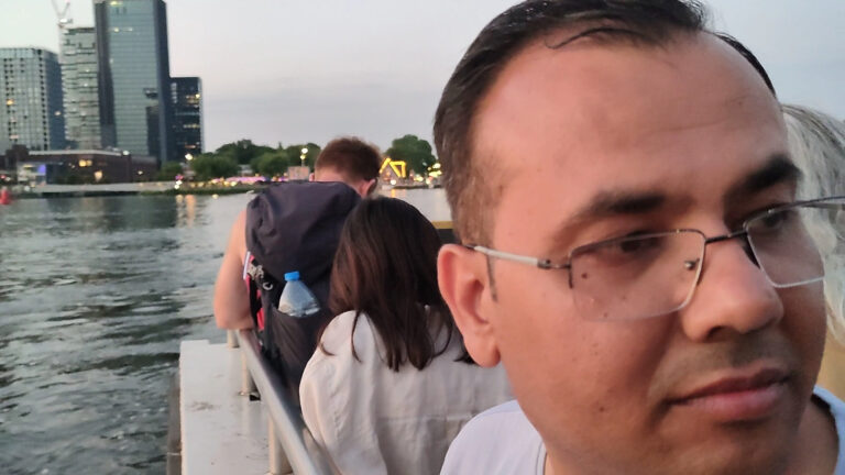 Ferry service Almere-Amsterdam: from Marina Muiderzand to Pampus and Muiderslot