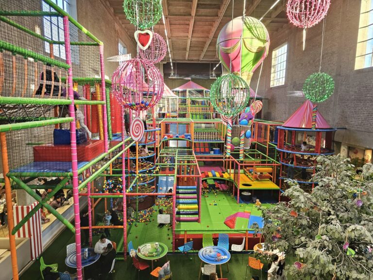 Indoor Play Paradise Candy Castle
