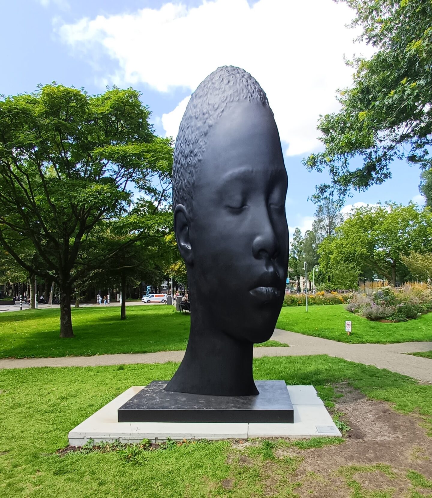 ARTZUID Amsterdam (Free Sculpture Exhibition)