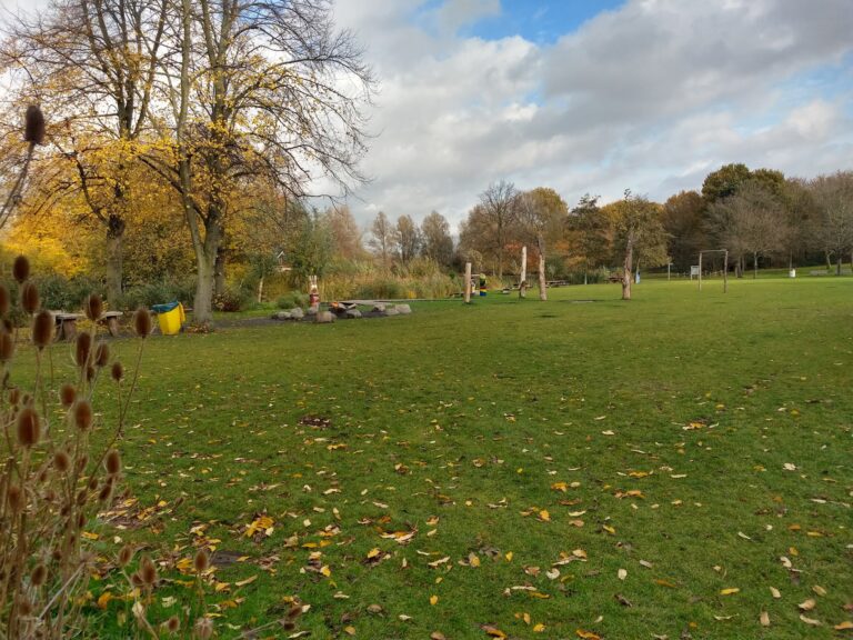 Blokweer Nature Park with visitor center De Molshoop