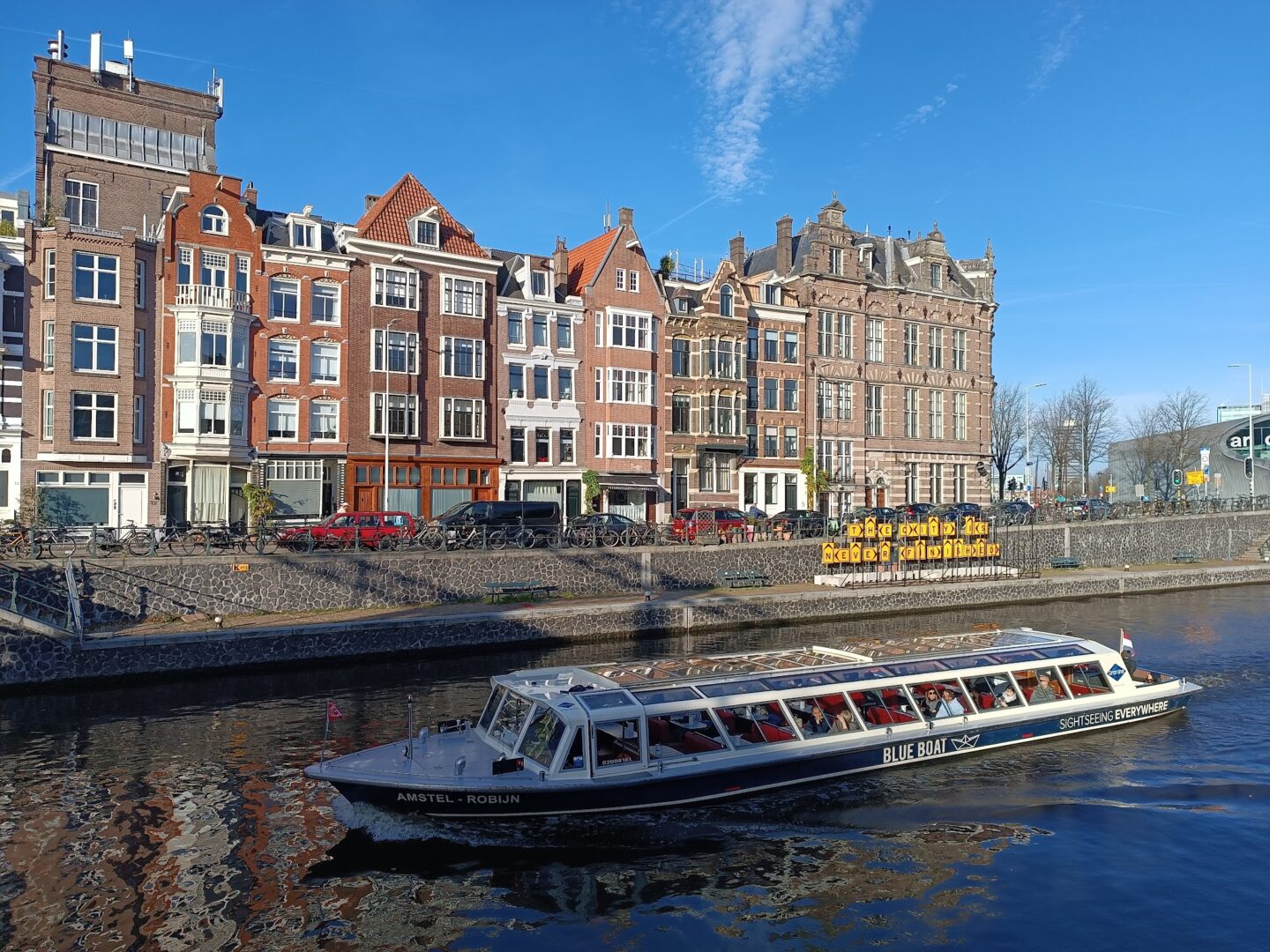 Blue Boat Kids Cruise – children’s canal cruise through Amsterdam