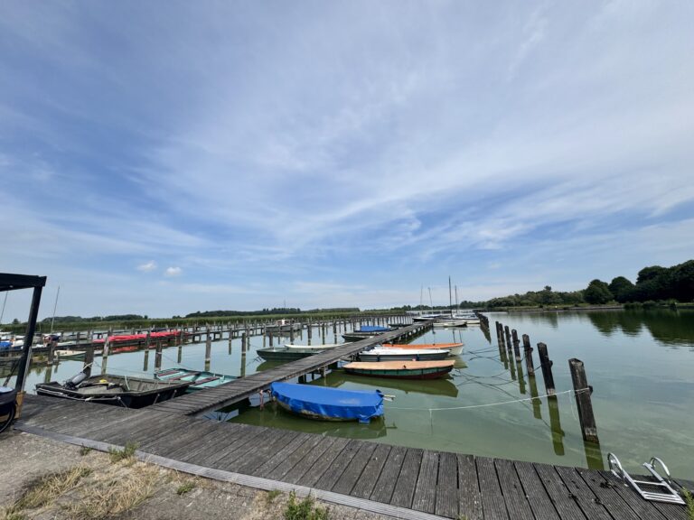 Bootje huren at Twiske Haven