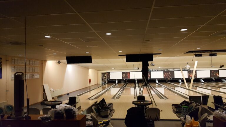 Bowl party at Bowling and Party Center Huizen