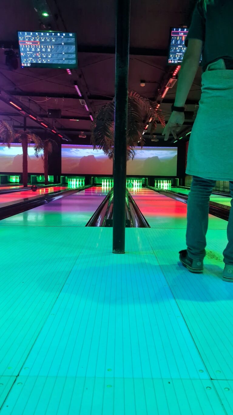 Bowling Horn