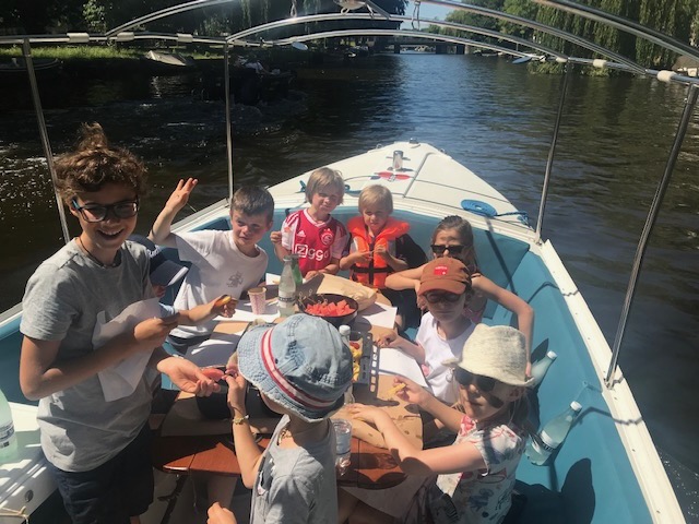 Book a Tour Amsterdam – Private Canal Tours