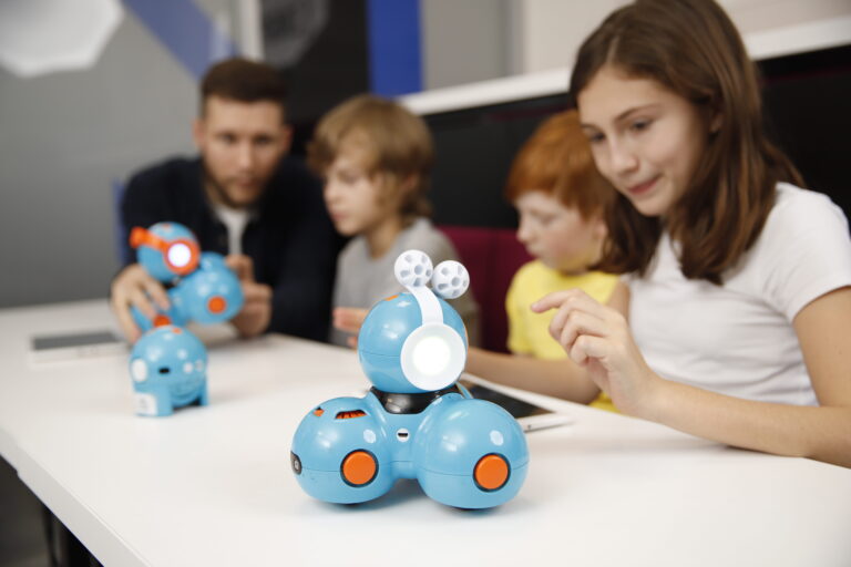 Free Robotics Class 5-7 years old